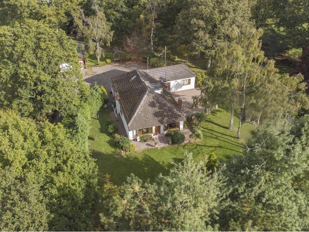 Images for Little Hobro, Hobro Lane, Wolverley
