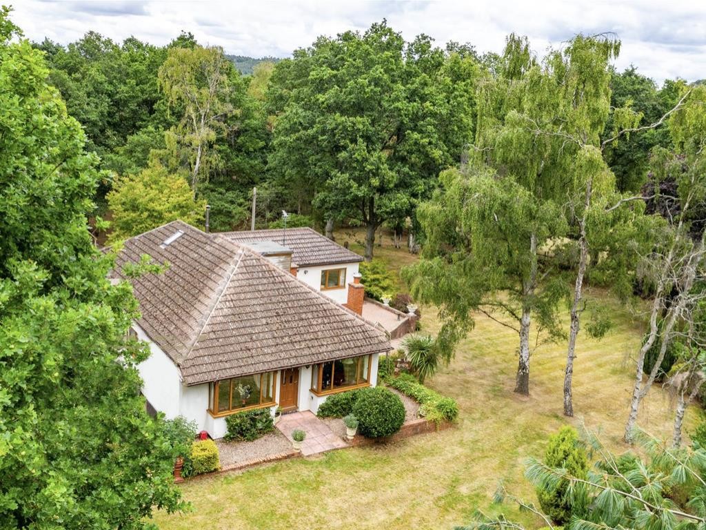 Images for Little Hobro, Hobro Lane, Wolverley