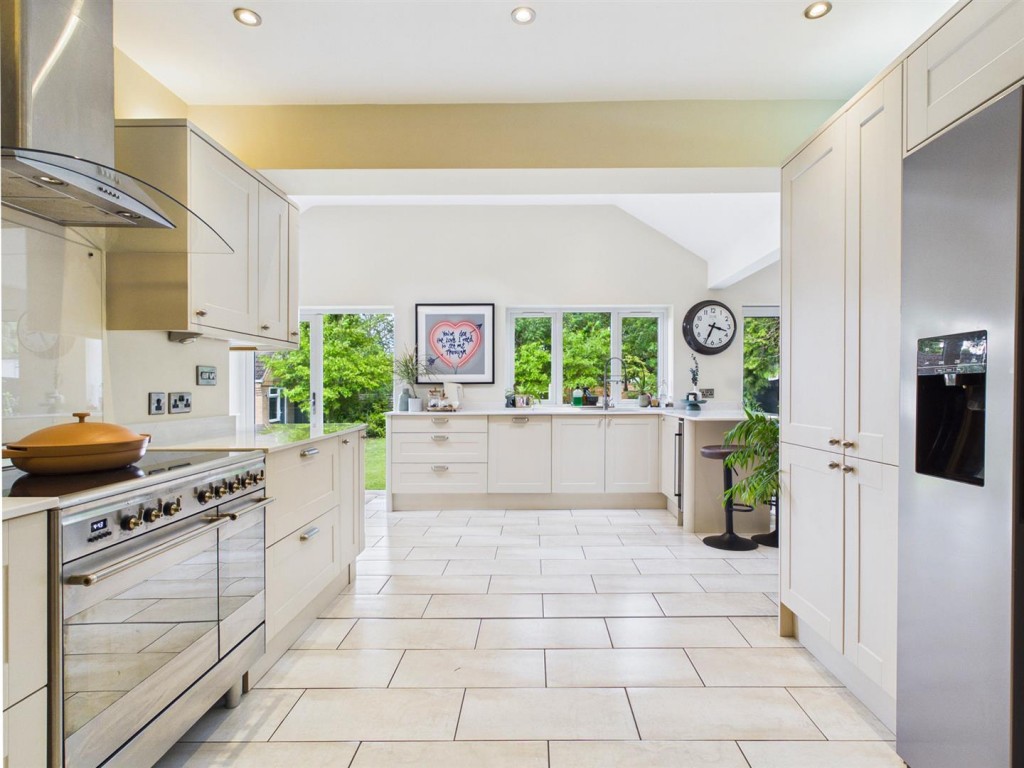 Images for Stourton Crescent, Stourbridge