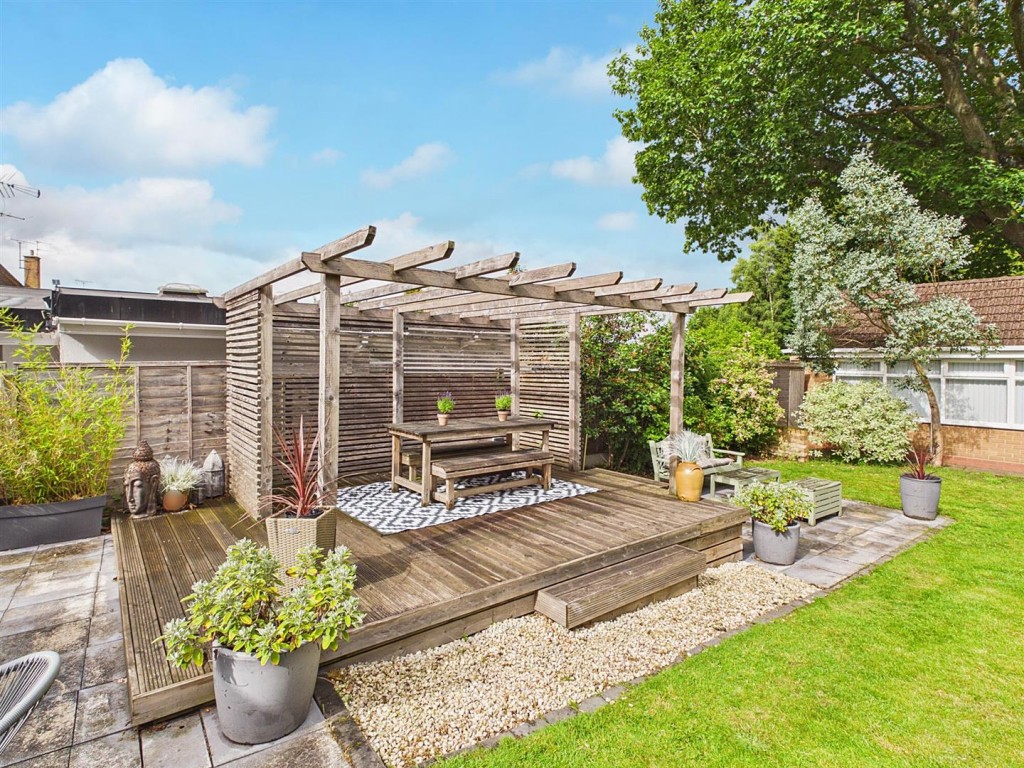 Images for Stourton Crescent, Stourbridge