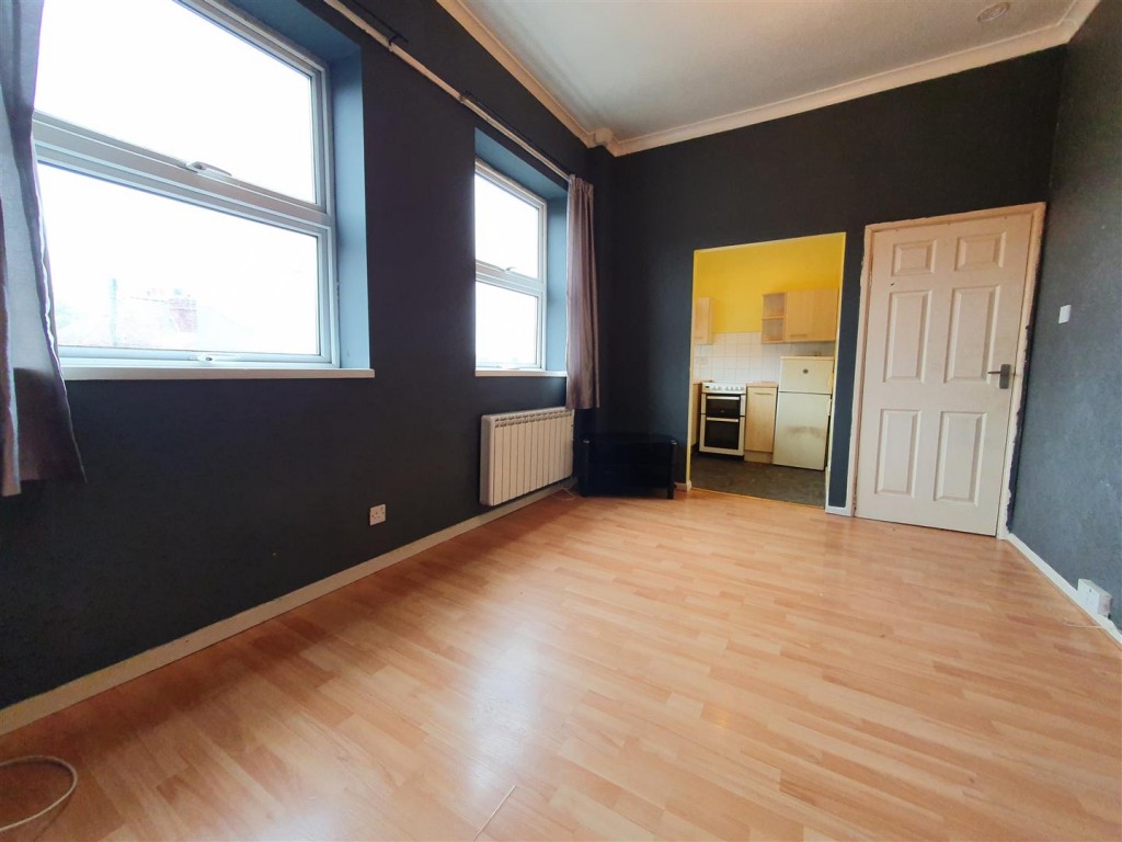 Images for Flat 7, Furlong Court